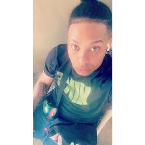 Meet your Posher, Tomas